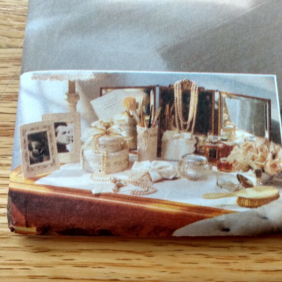 Vintage Vogue Duvet Cover Sewing Pattern Bridal Shower Gifts 9233 UNCUT - Picture 3 of 9